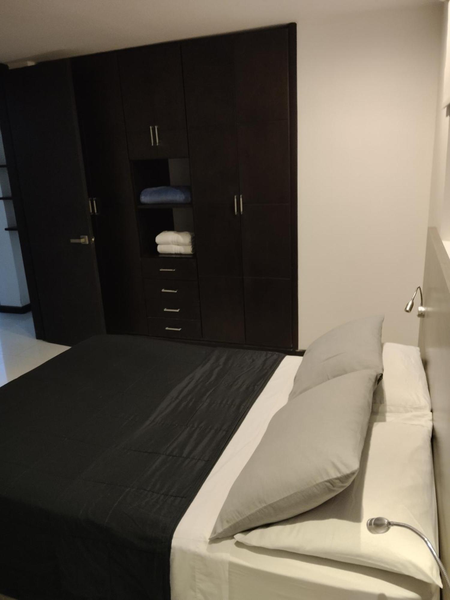 Hotel Premium House Floridablanca Extérieur photo