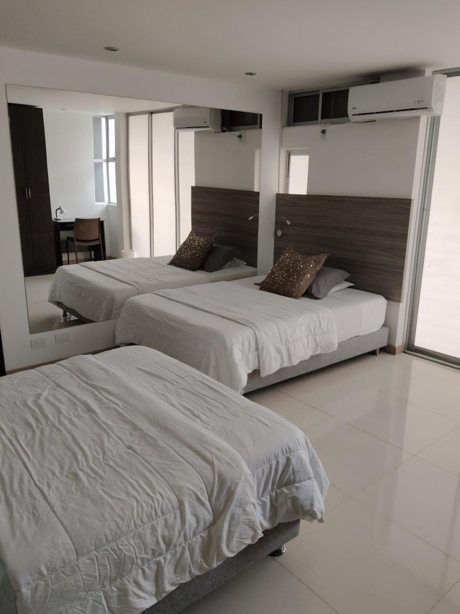 Hotel Premium House Floridablanca Extérieur photo