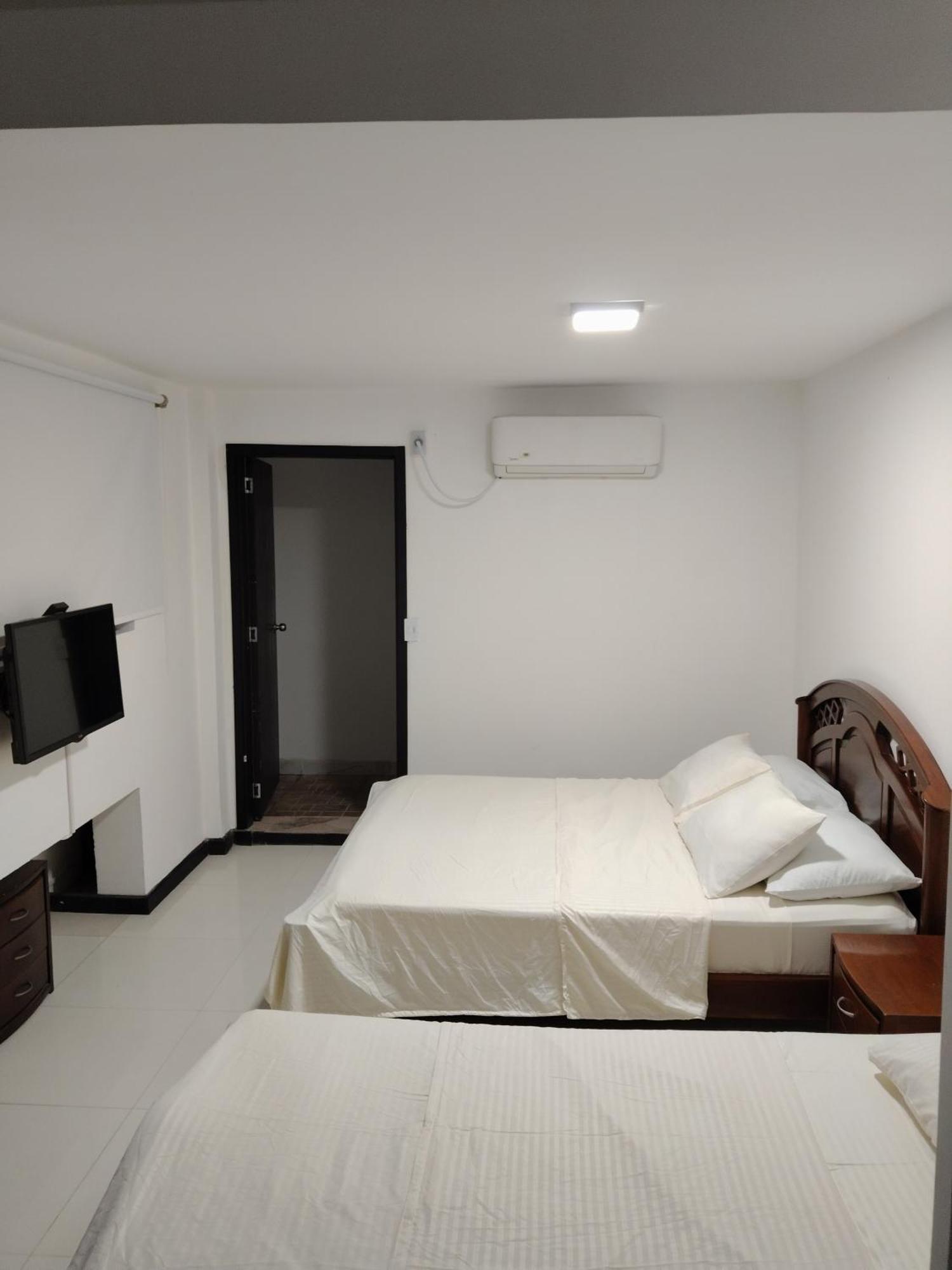 Hotel Premium House Floridablanca Extérieur photo