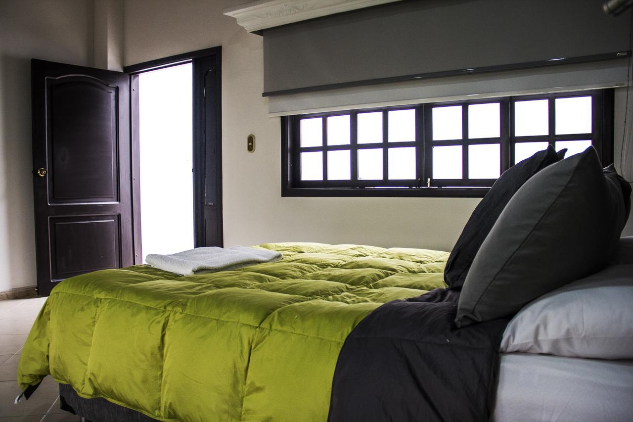 Hotel Premium House Floridablanca Extérieur photo